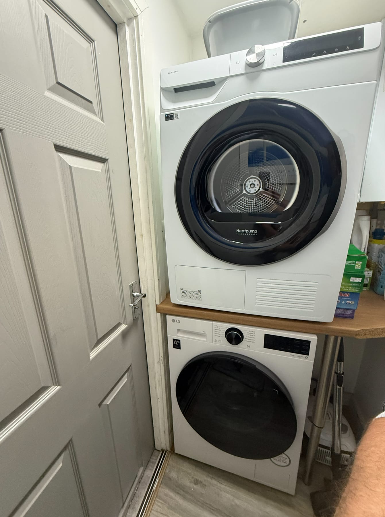 Stacked Samsung washing machine and LG dryer, current condition 2026
